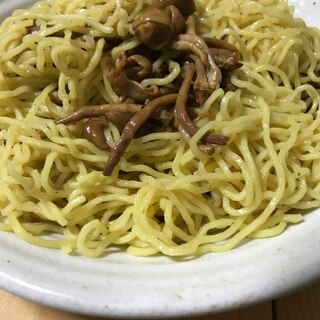 ナメコの汁なしラーメン